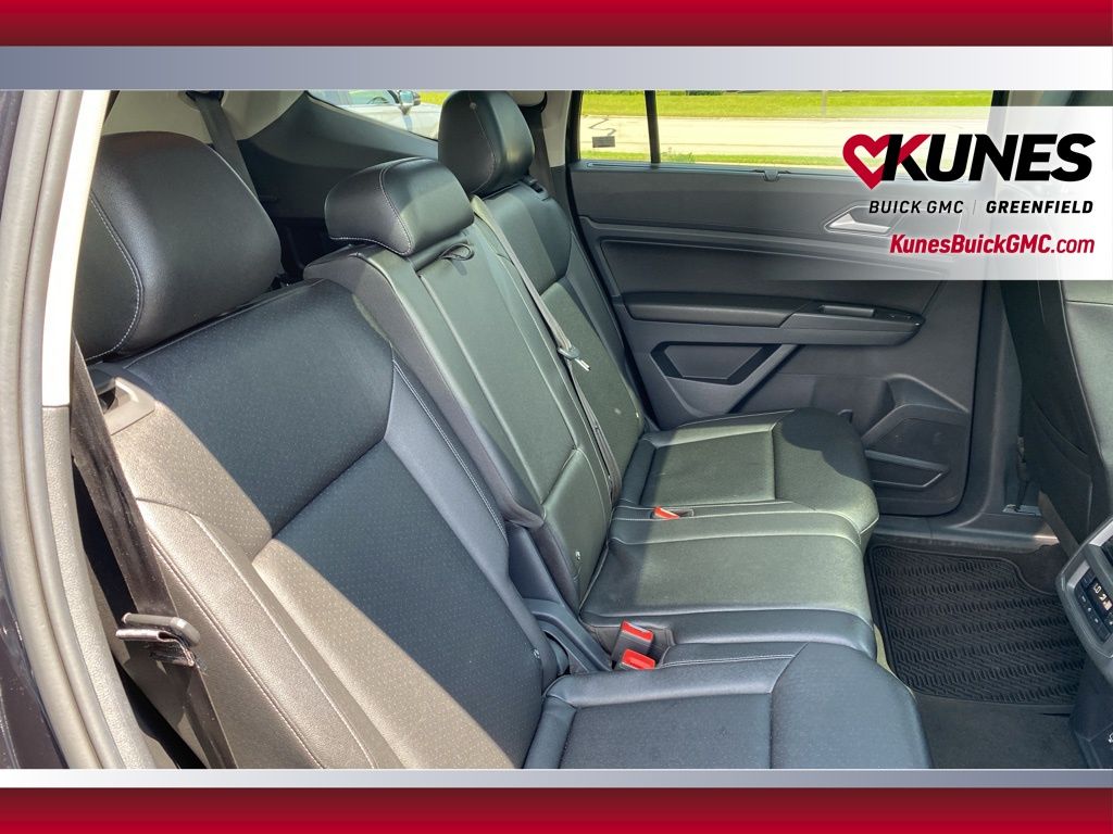 2018 Volkswagen Atlas 3.6L V6 SEL Image 12 of 46