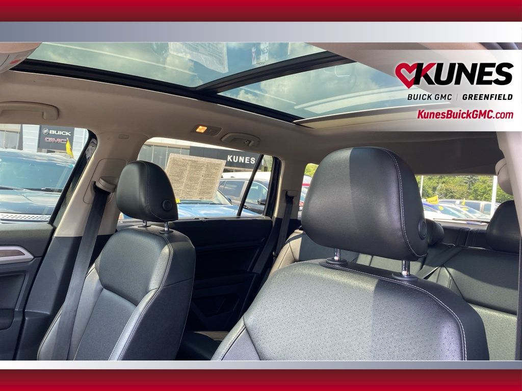 2018 Volkswagen Atlas 3.6L V6 SEL Image 34 of 46