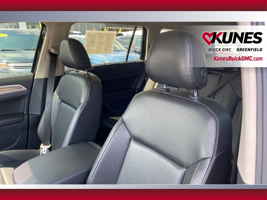 2018 Volkswagen Atlas 3.6L V6 SEL Image 13 of 46