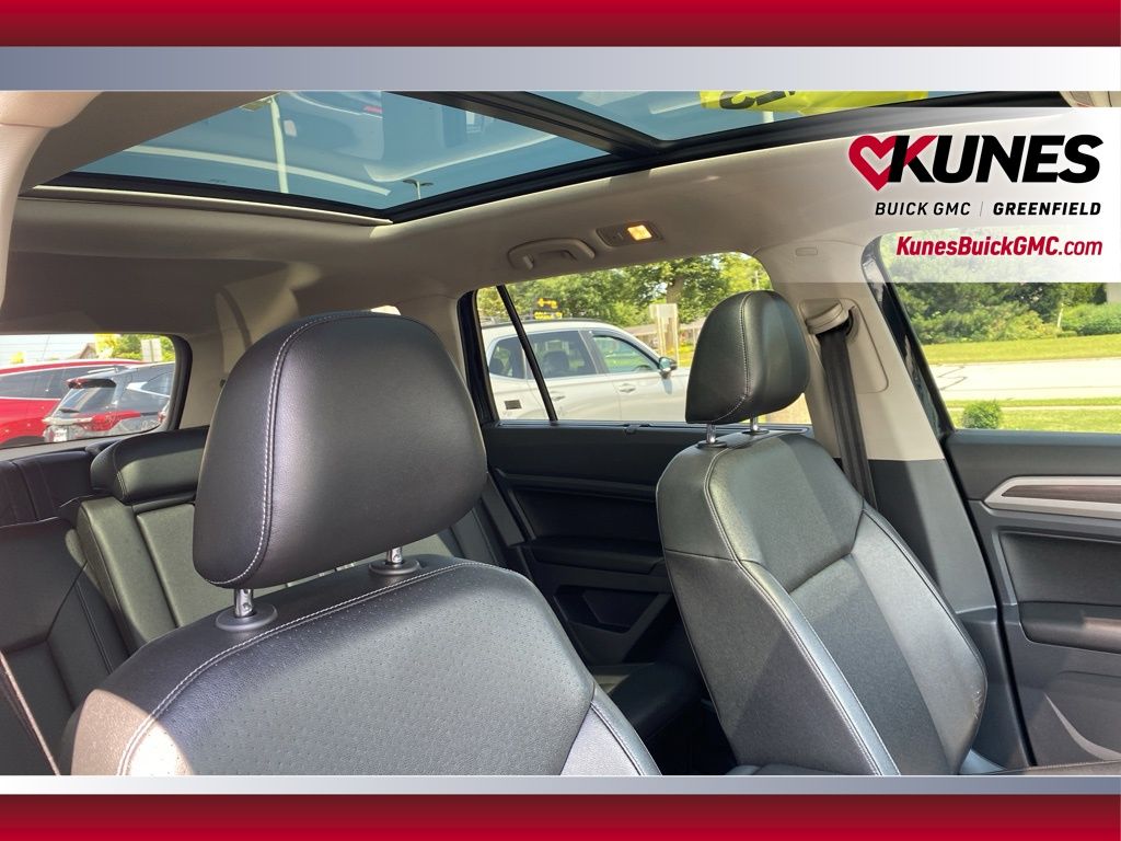 2018 Volkswagen Atlas 3.6L V6 SEL Image 17 of 46