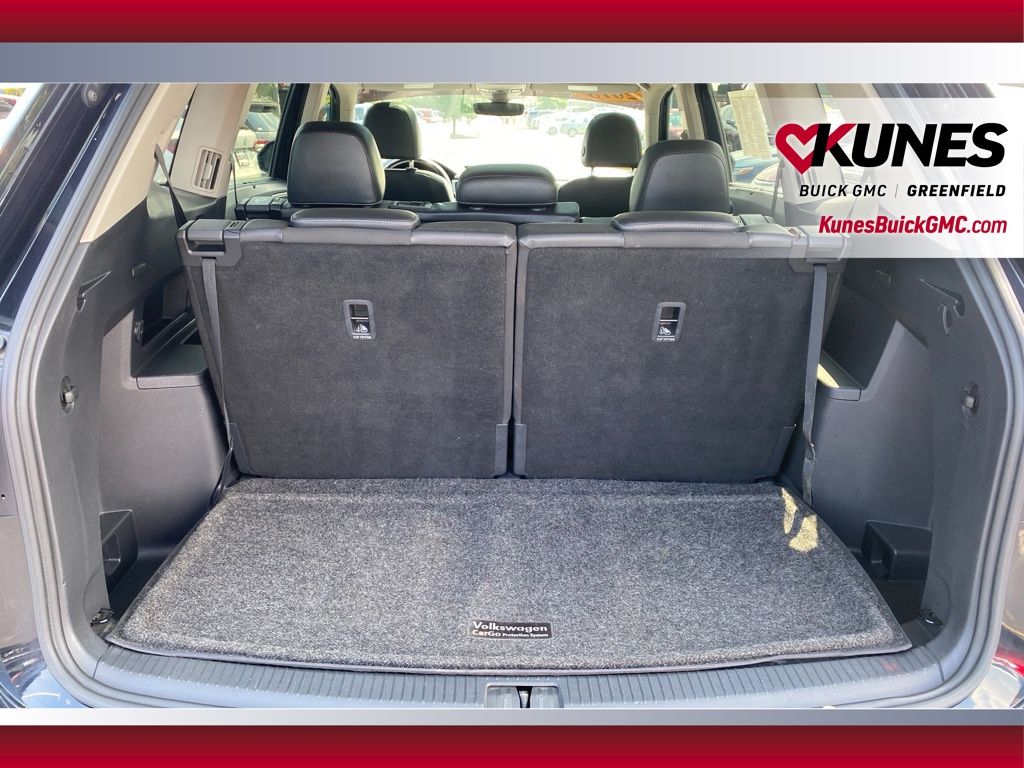 2018 Volkswagen Atlas 3.6L V6 SEL Image 11 of 46