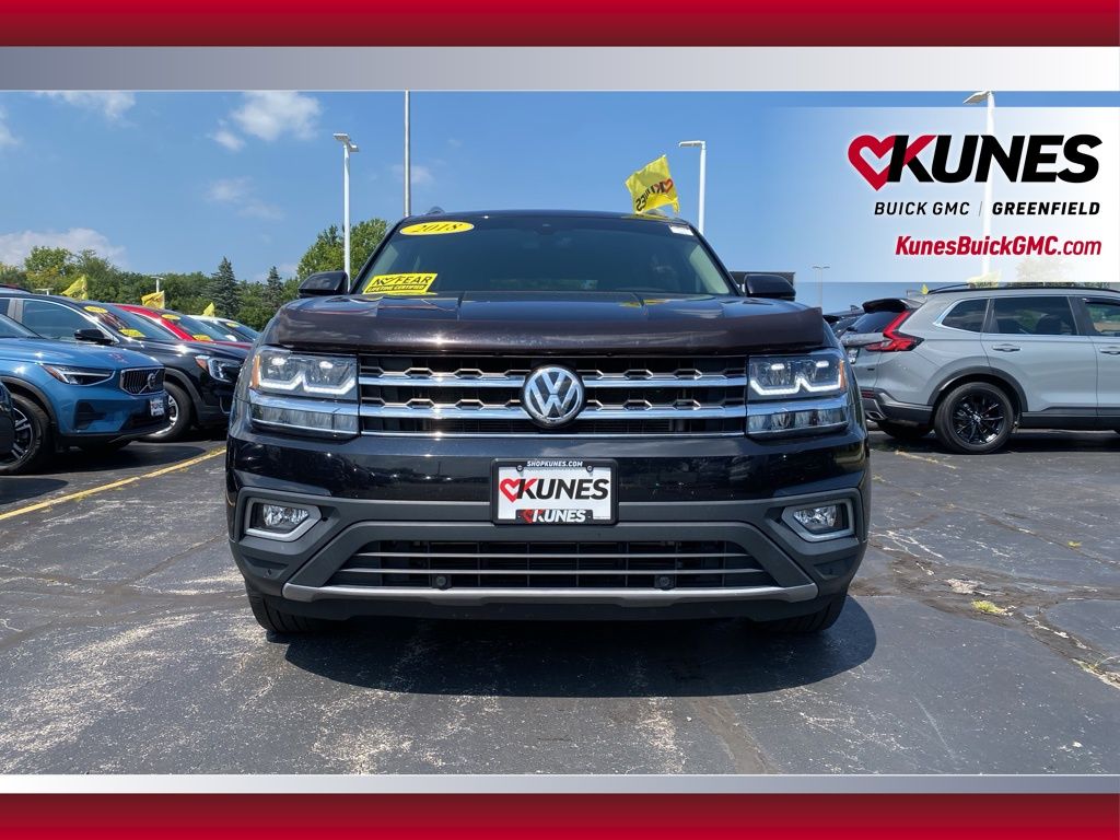 2018 Volkswagen Atlas 3.6L V6 SEL Image 3 of 46