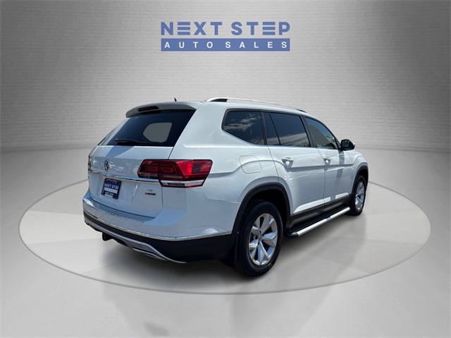 Vehicle image 5 of 37