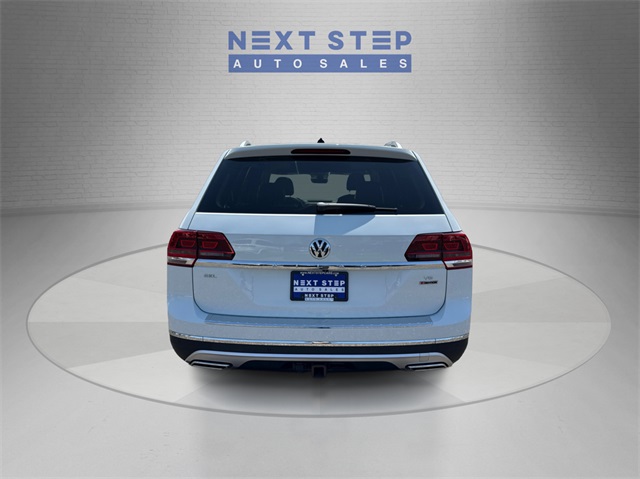 Vehicle image 6 of 37