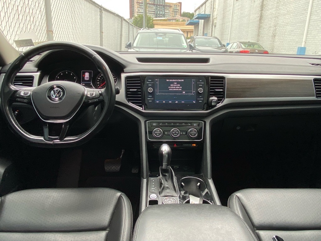 2018 Volkswagen Atlas 3.6L V6 SEL Image 5 of 19