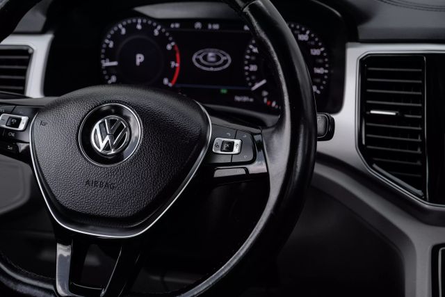 2018 Volkswagen Atlas 3.6L V6 SEL Premium Image 24 of 26