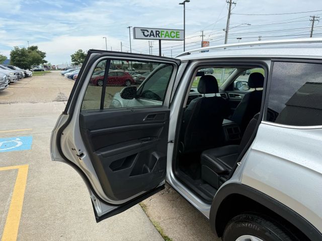 2018 Volkswagen Atlas 3.6L V6 SE Image 34 of 56