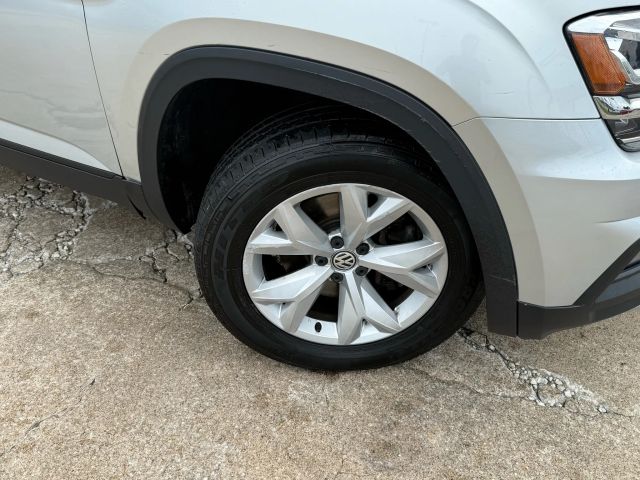 2018 Volkswagen Atlas 3.6L V6 SE Image 15 of 56