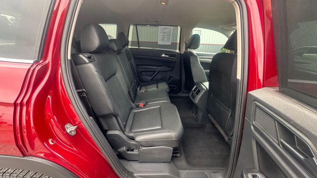 2018 Volkswagen Atlas 3.6L V6 SE Technology Image 12 of 35
