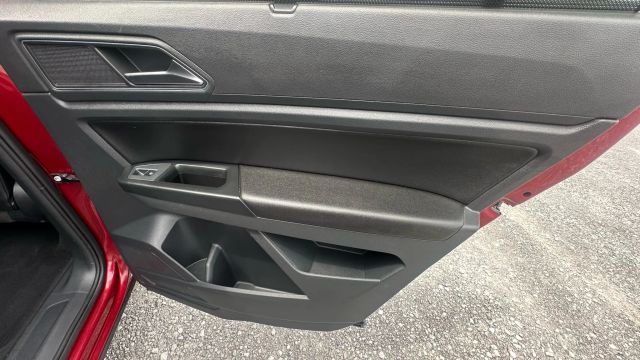 2018 Volkswagen Atlas 3.6L V6 SE Technology Image 23 of 35