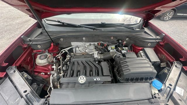 2018 Volkswagen Atlas 3.6L V6 SE Technology Image 8 of 35