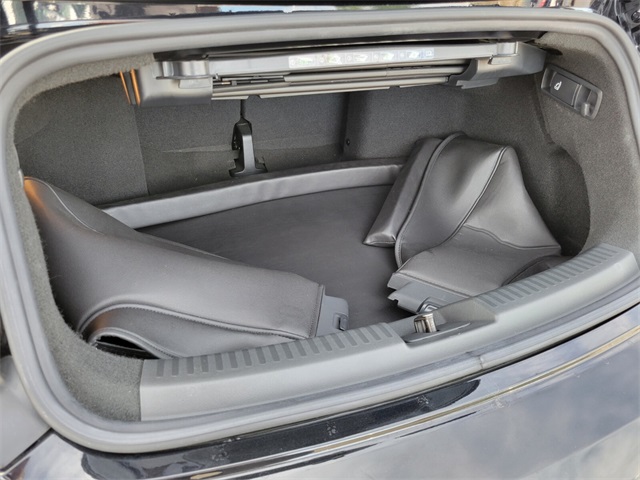 2018 Volkswagen Beetle S Image 10 of 24