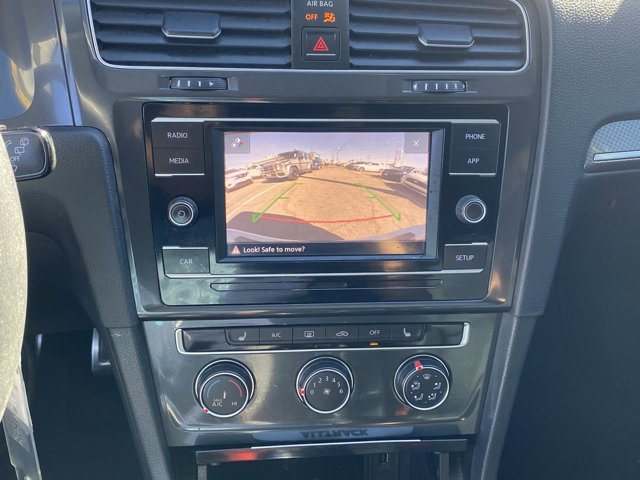 Vehicle image 16 of 25