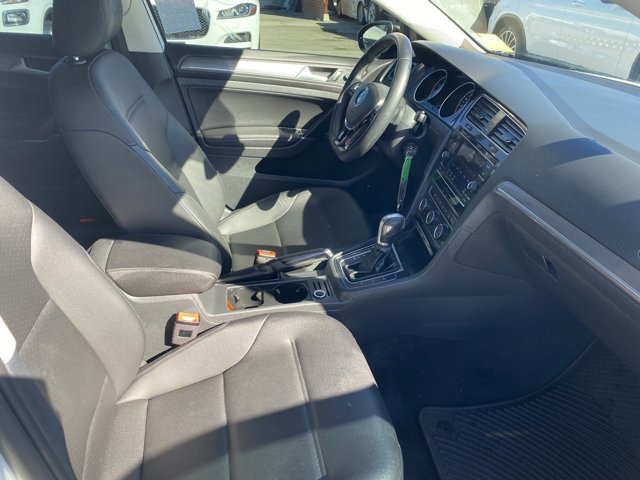 Vehicle image 19 of 25
