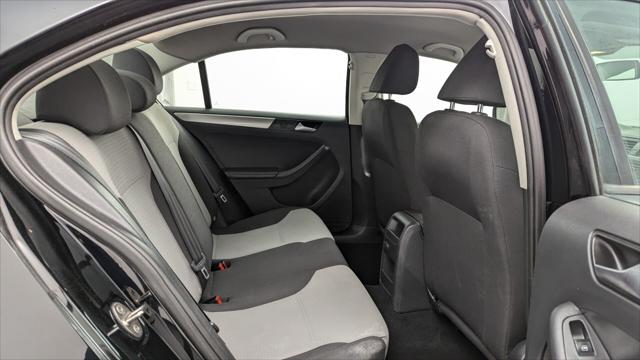 2018 Volkswagen Jetta 1.4T S Image 12 of 27
