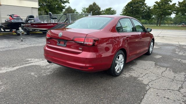 2018 Volkswagen Jetta 1.4T S Image 2 of 2