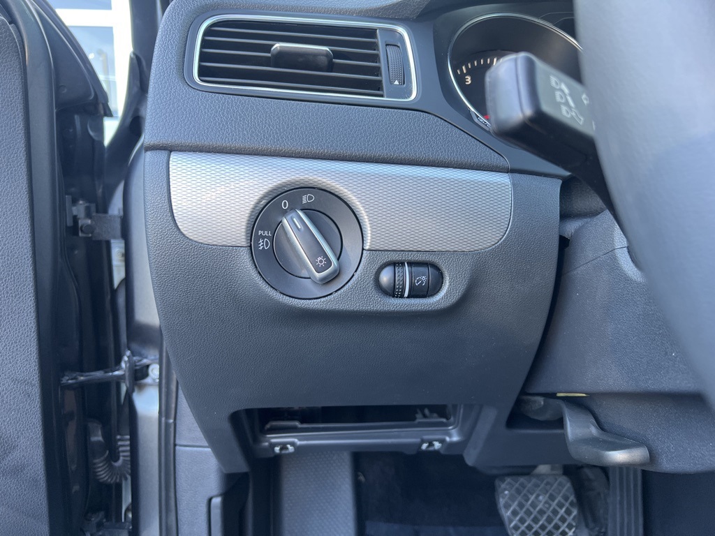 2018 Volkswagen Jetta 1.4T Wolfsburg Edition Image 22 of 40
