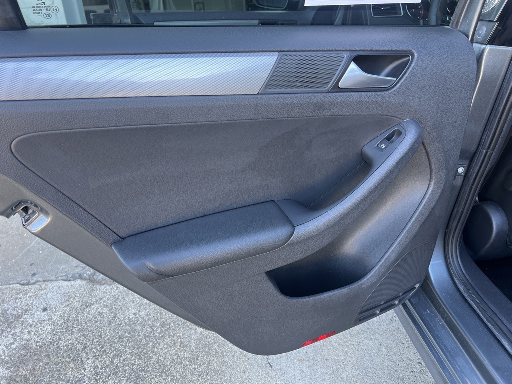 2018 Volkswagen Jetta 1.4T Wolfsburg Edition Image 31 of 40