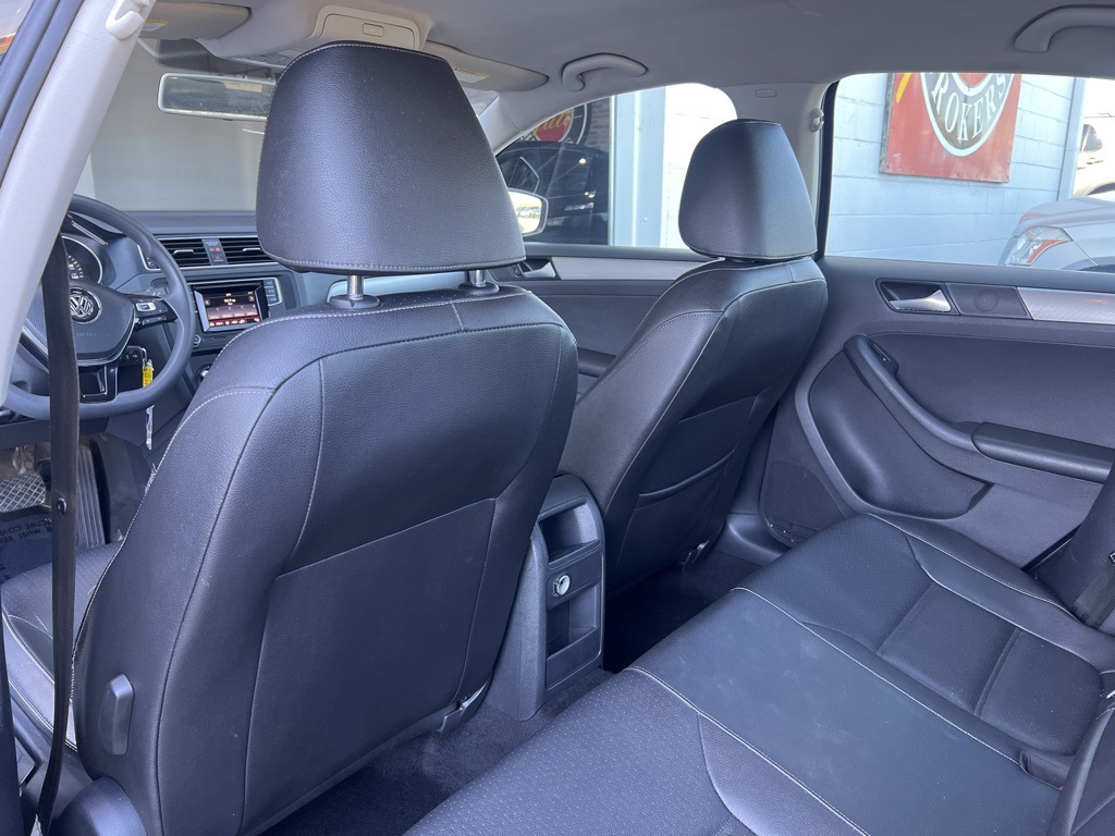 2018 Volkswagen Jetta 1.4T Wolfsburg Edition Image 13 of 40