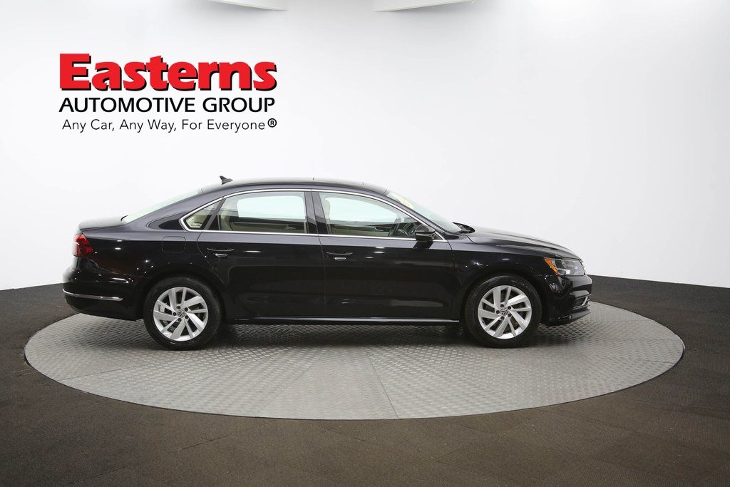Vehicle image 16 of 62