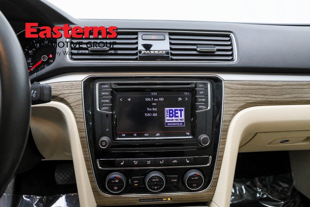 Vehicle image 42 of 62