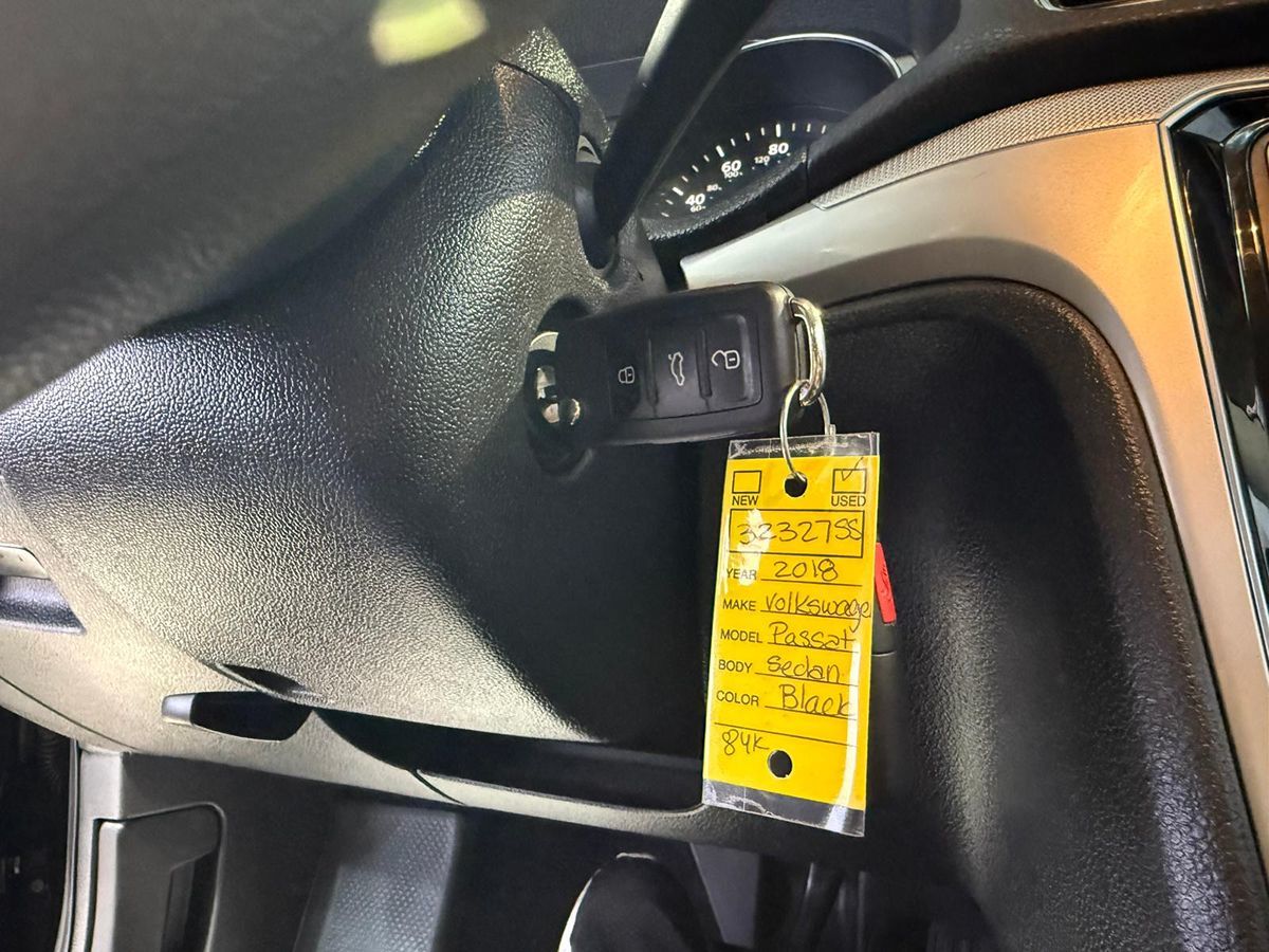 2018 Volkswagen Passat 2.0T S Image 51 of 69