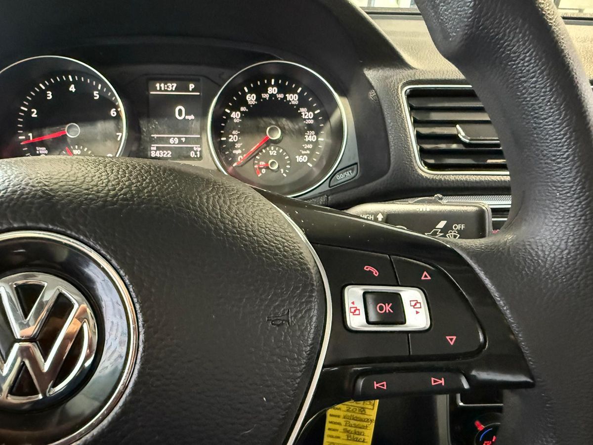 2018 Volkswagen Passat 2.0T S Image 64 of 69