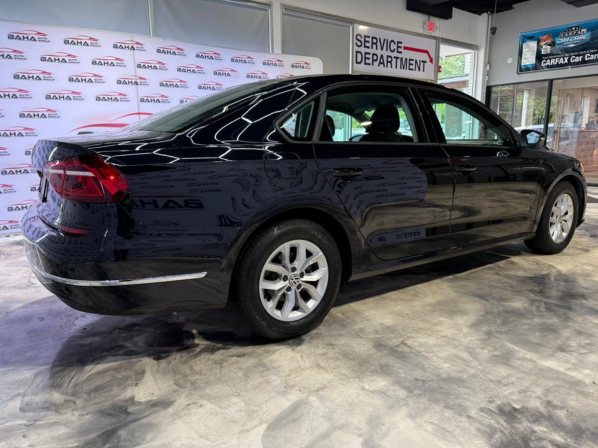 2018 Volkswagen Passat 2.0T S Image 7 of 69