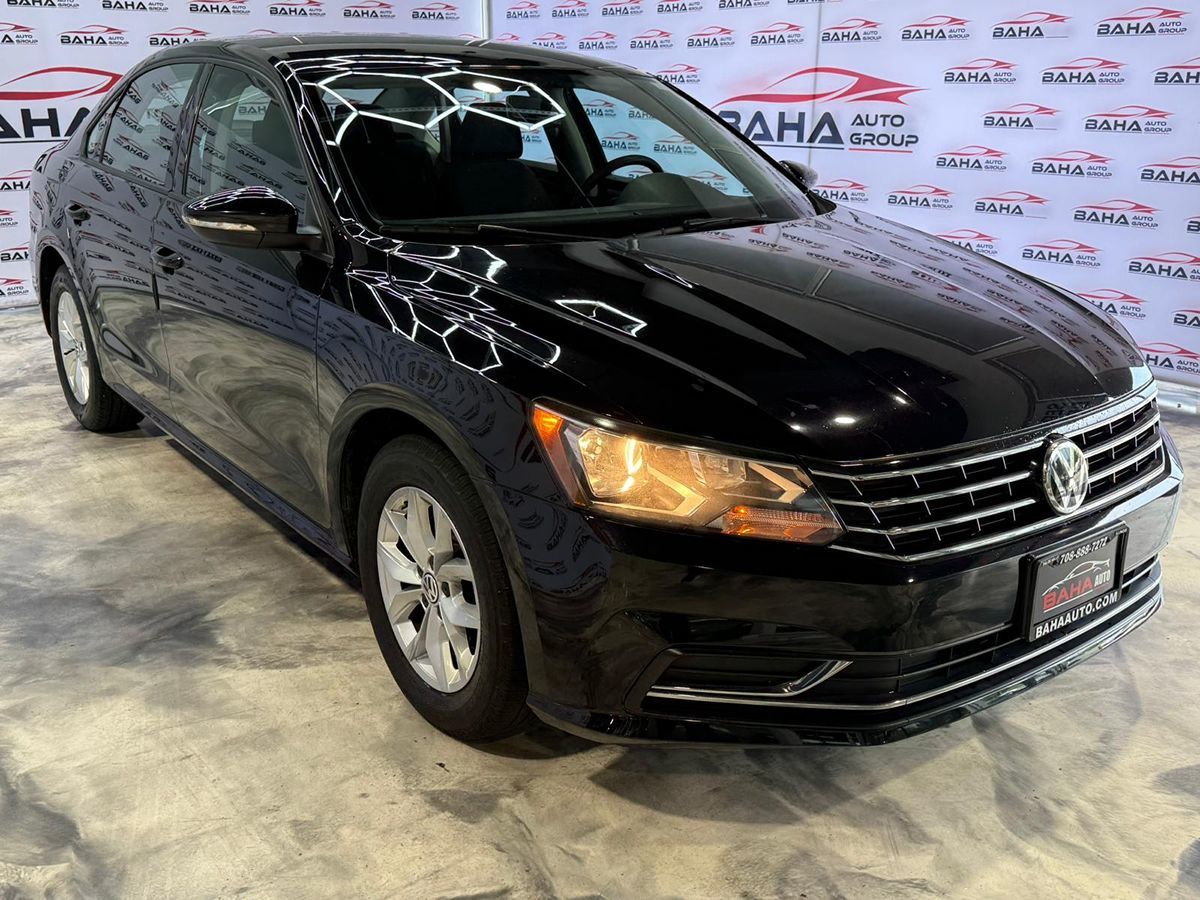 2018 Volkswagen Passat 2.0T S Image 5 of 69