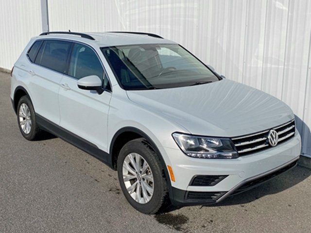 Vehicle image 3 of 24