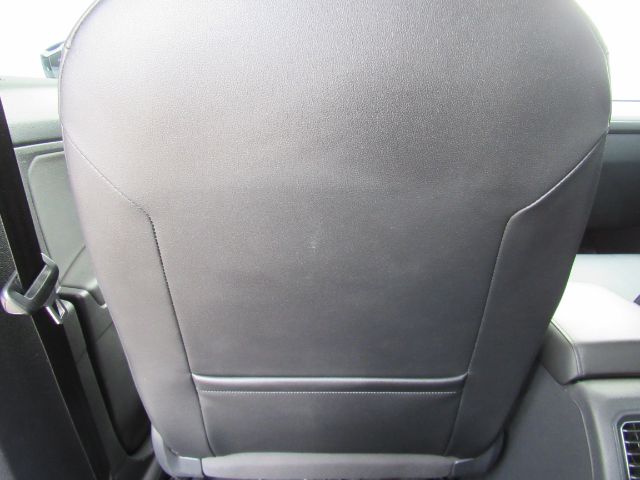 Vehicle image 28 of 57