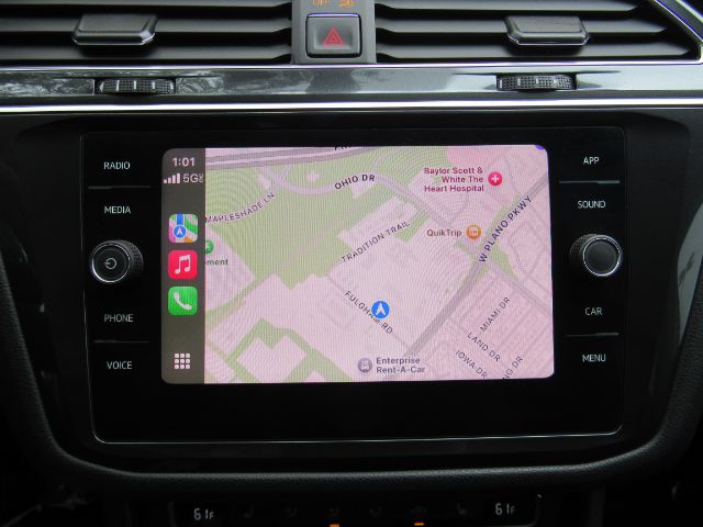 Vehicle image 41 of 57
