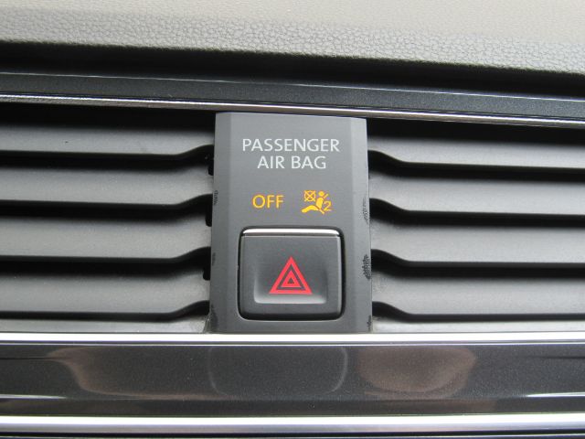 Vehicle image 40 of 57