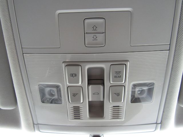Vehicle image 54 of 57
