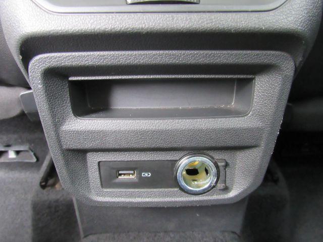 Vehicle image 27 of 57