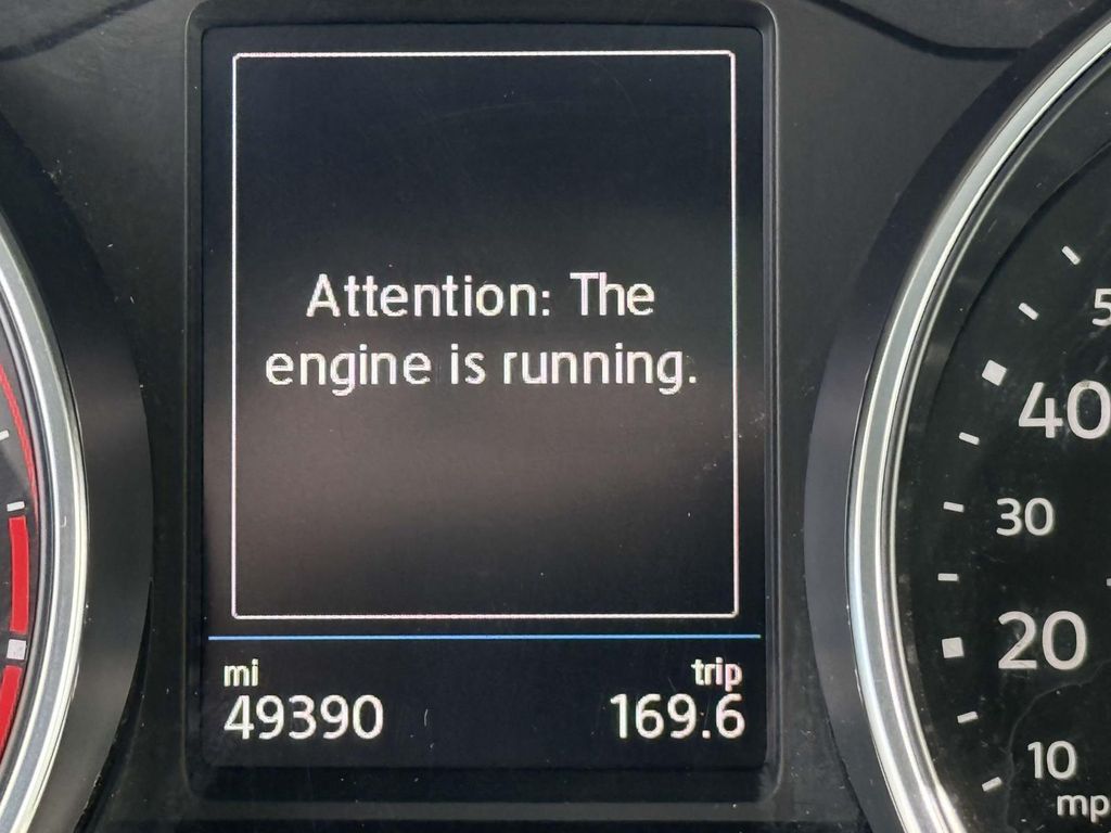 Vehicle image 16 of 27