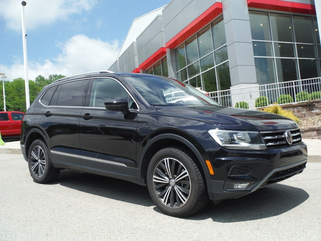 Vehicle image 4 of 33