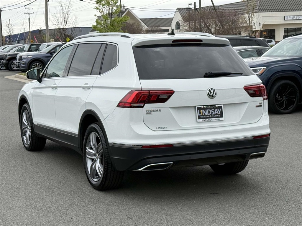Vehicle image 5 of 26
