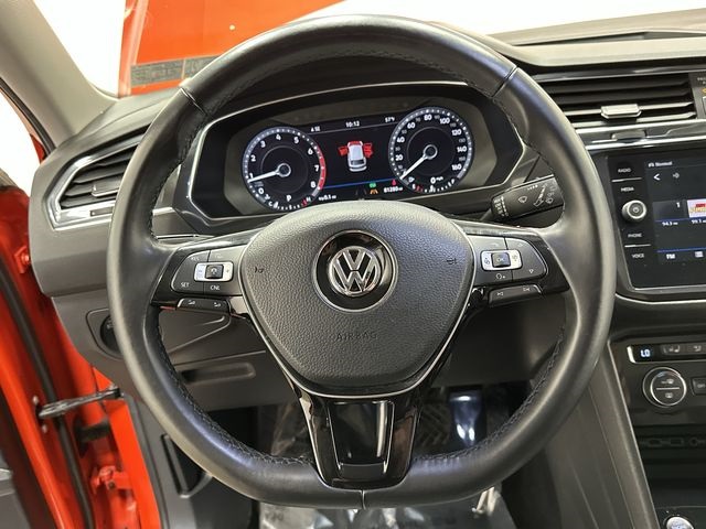 Vehicle image 13 of 35
