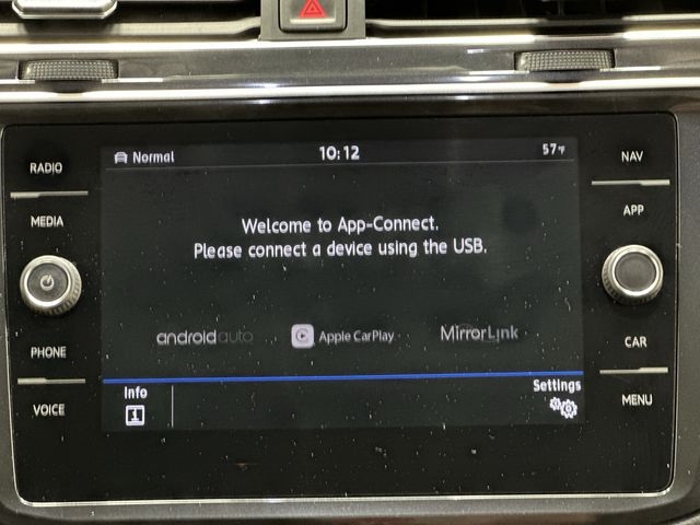 Vehicle image 19 of 35