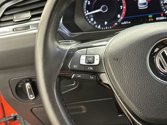 Vehicle image 14 of 35