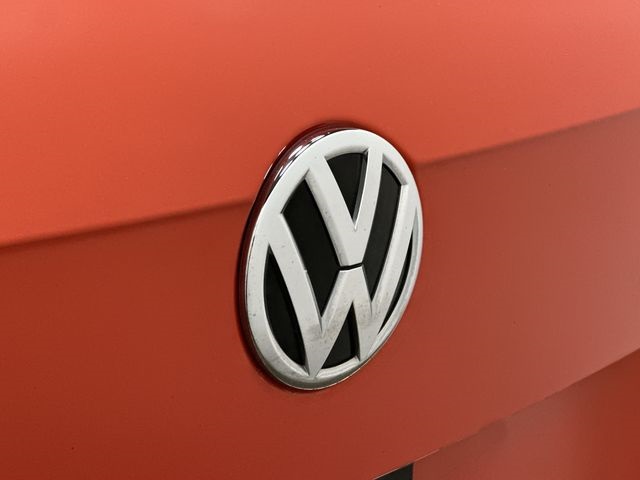 Vehicle image 34 of 35