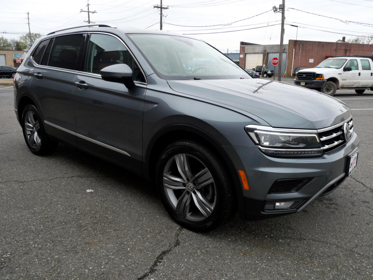 Vehicle image 5 of 41
