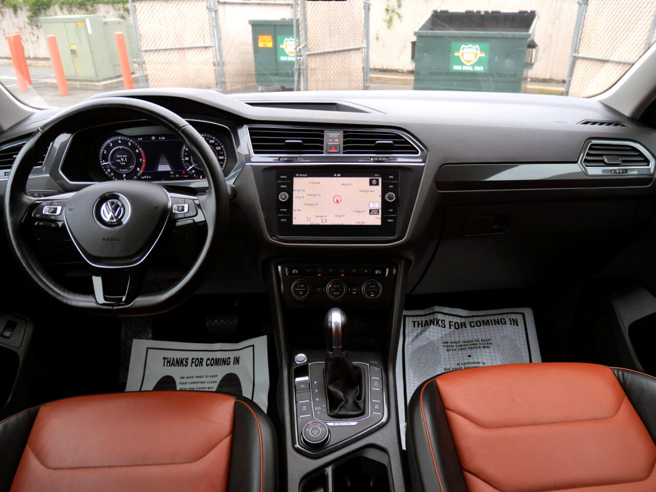 Vehicle image 10 of 41