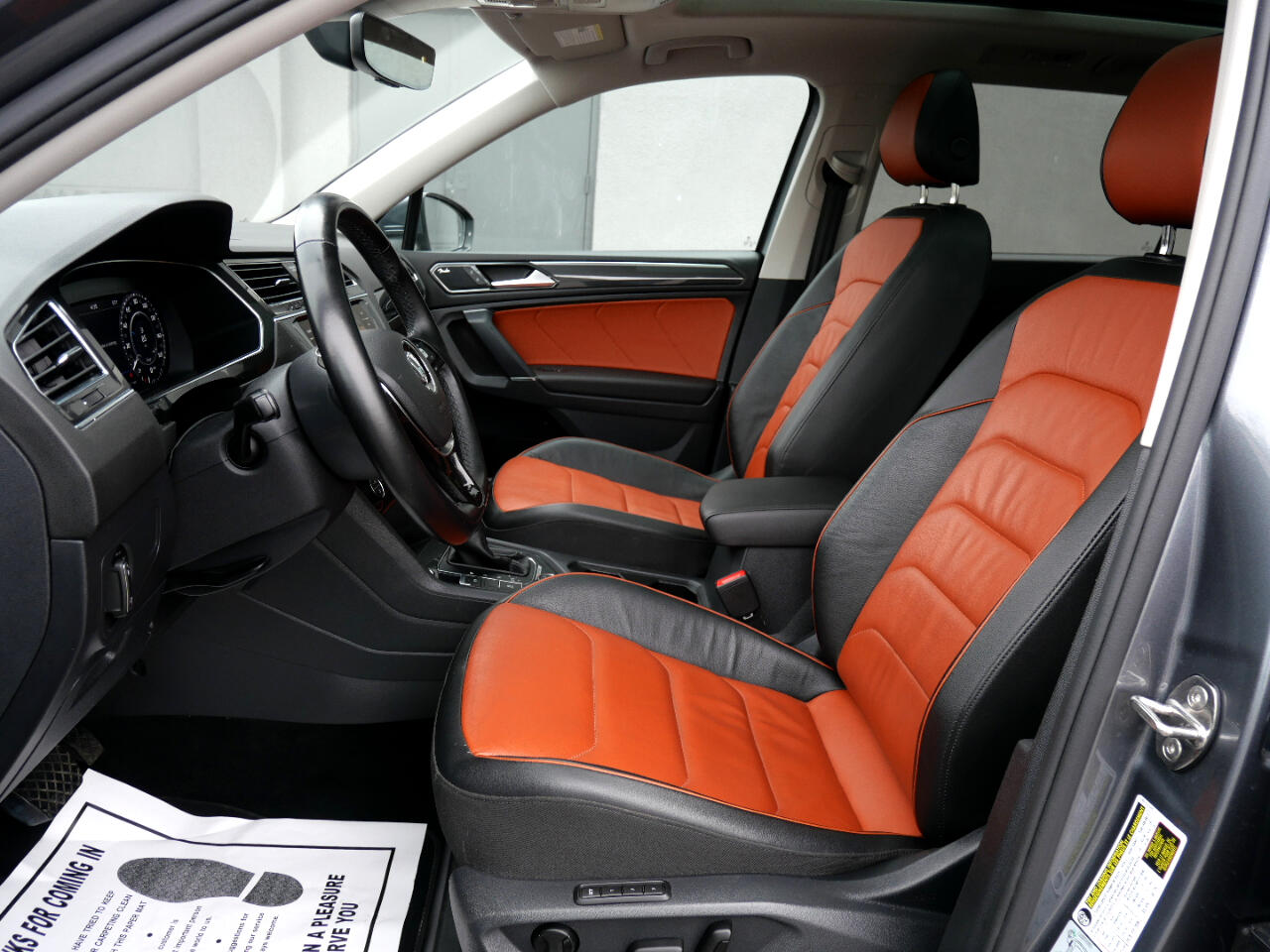 Vehicle image 13 of 41