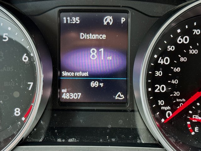 Vehicle image 8 of 20