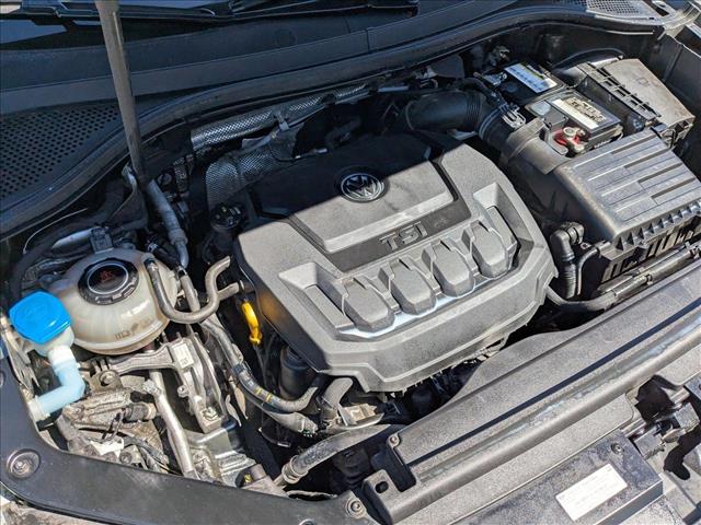 Vehicle image 23 of 25