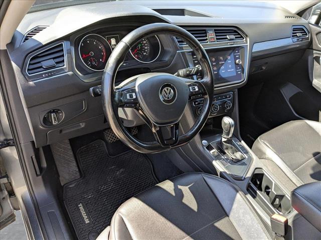 Vehicle image 10 of 25