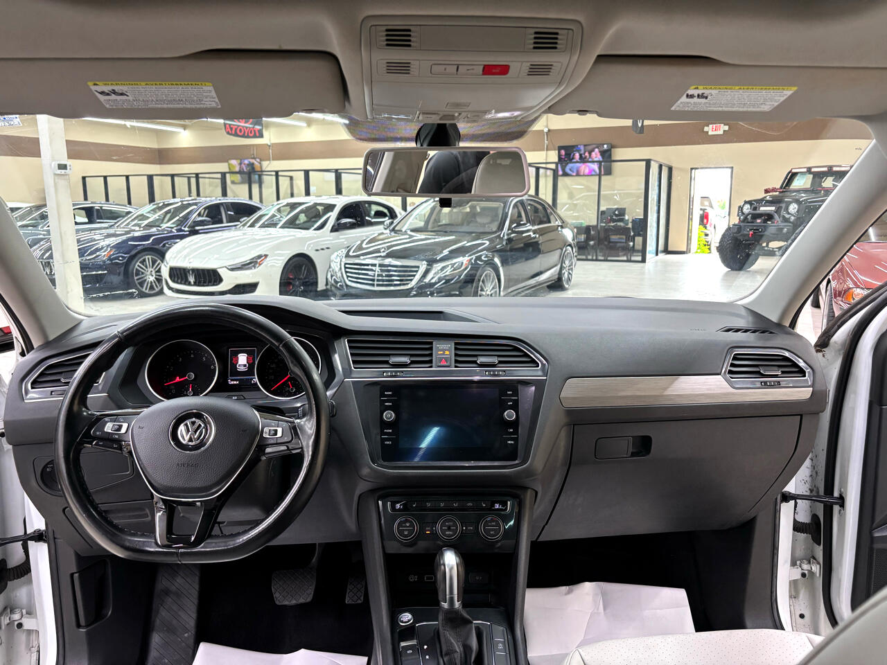 Vehicle image 19 of 45