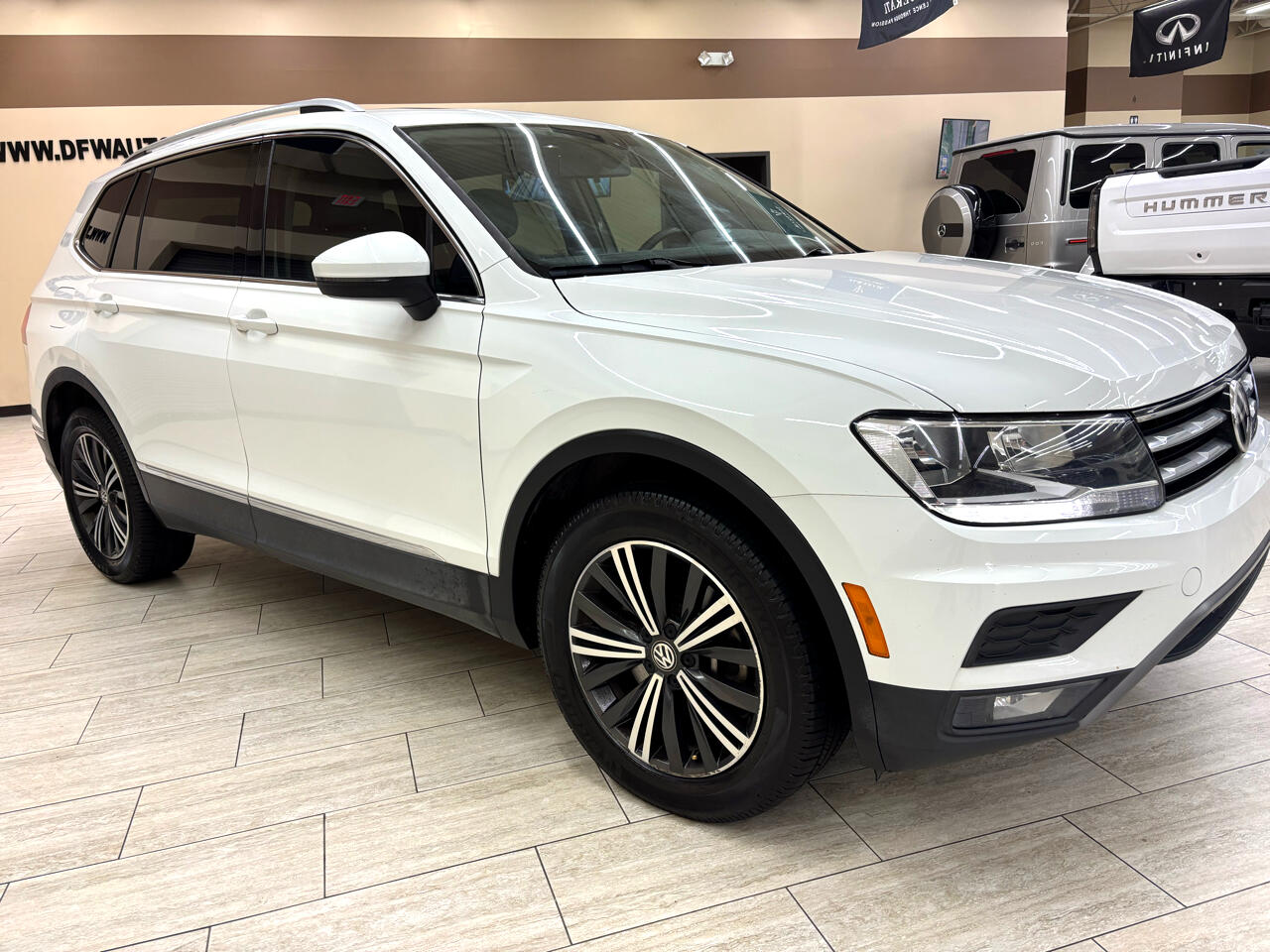 Vehicle image 4 of 45